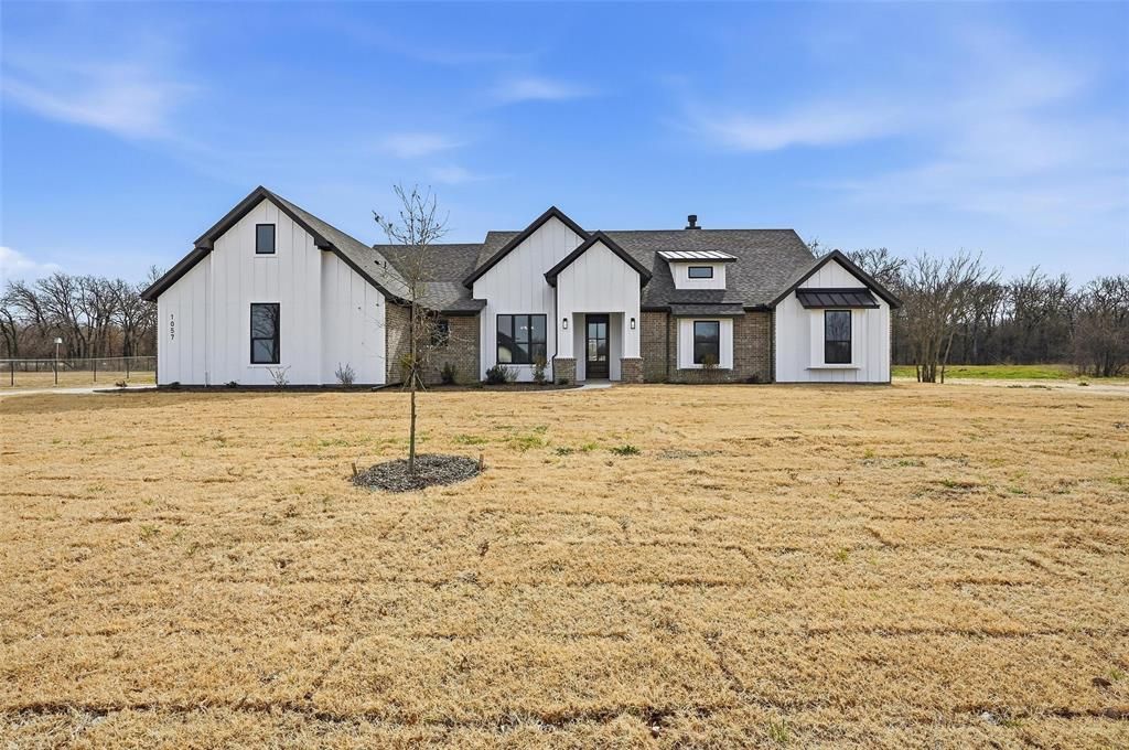 1057 Silver Sage Trail, Weatherford, TX 76085 Main Photo