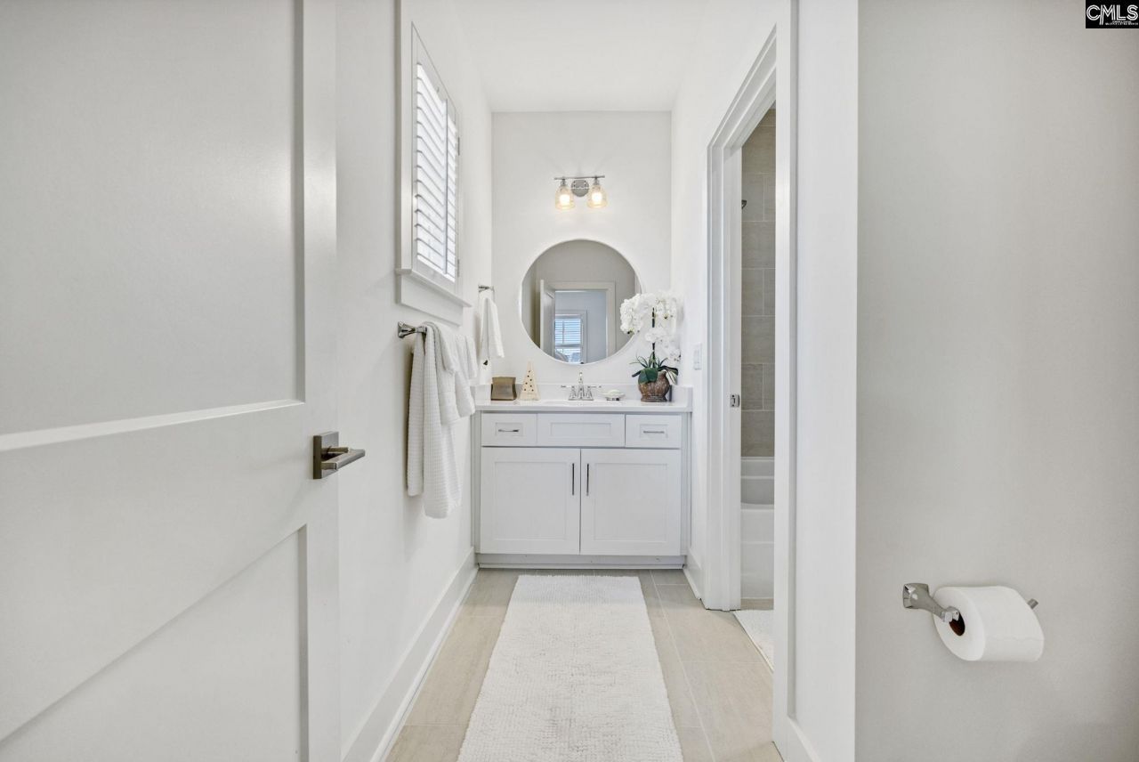 21 Highbourne Court Photo 31