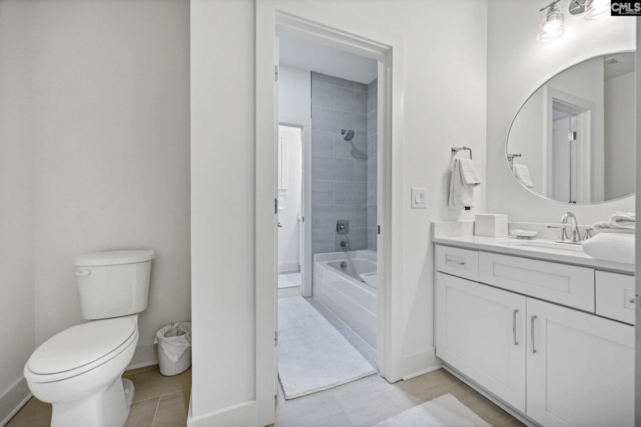 21 Highbourne Court Photo 33