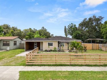 2719 WOODSTOCK AVENUE, EATON PARK, FL 33840