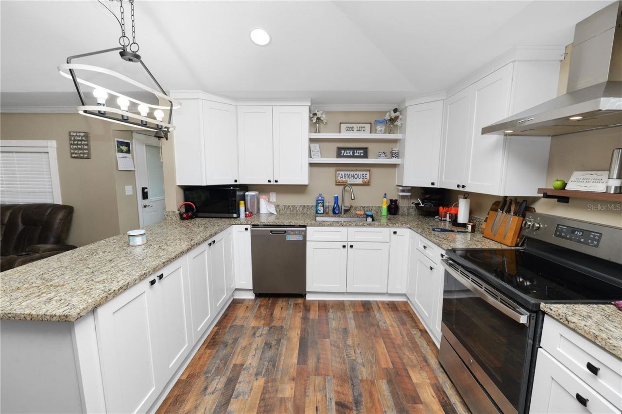 2719 Woodstock Avenue, Eaton Park, FL 33840 Photo