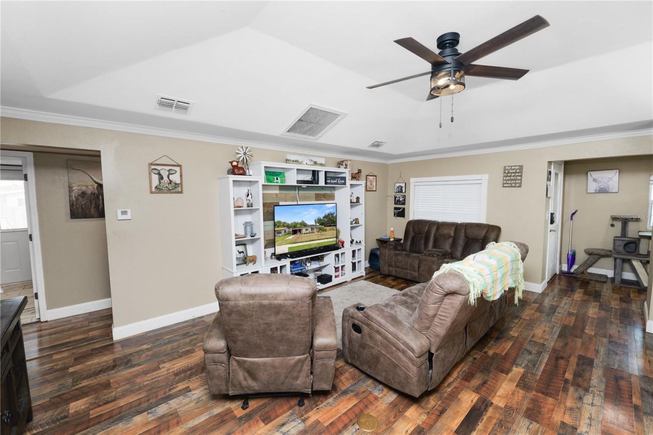 2719 Woodstock Avenue, Eaton Park, FL 33840 Photo