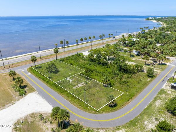 2411 Victoria Avenue, Port St Joe, FL 32456