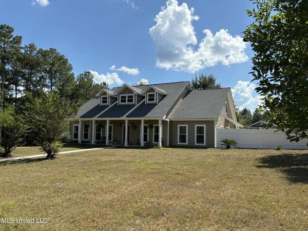 22473 Yankee Town Road, Saucier, MS 39574
