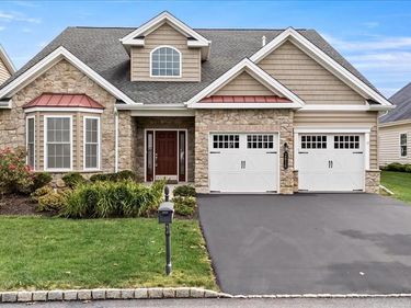 2616 PIONEER ROAD, BETHLEHEM, PA 18017