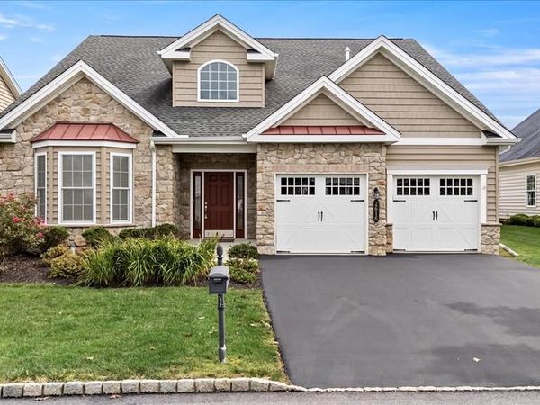 2616 PIONEER ROAD, BETHLEHEM, PA 18017