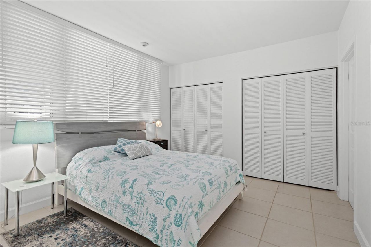 1065 Gulf Of Mexico Drive, Unit 402, Longboat Key, FL 34228 Photo