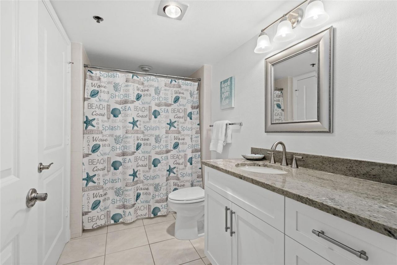 1065 Gulf Of Mexico Drive, Unit 402, Longboat Key, FL 34228 Photo