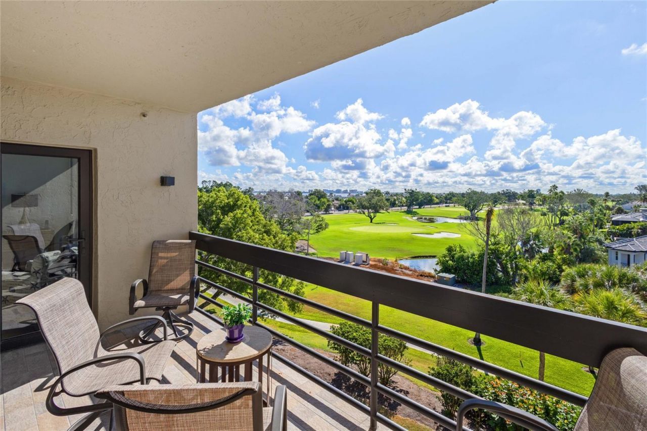 1065 Gulf Of Mexico Drive, Unit 402, Longboat Key, FL 34228 Photo