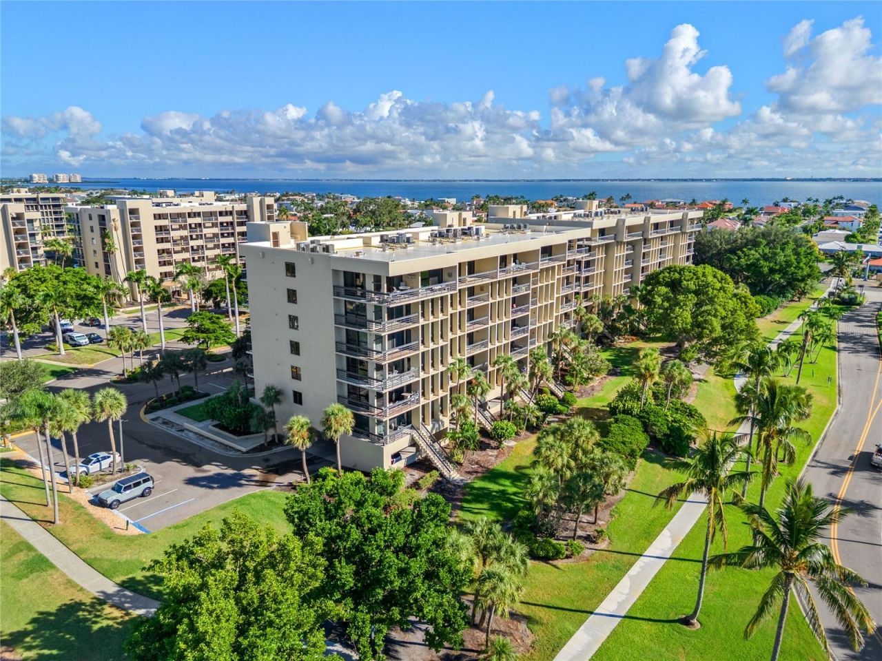 1065 Gulf Of Mexico Drive, Unit 402, Longboat Key, FL 34228 Photo