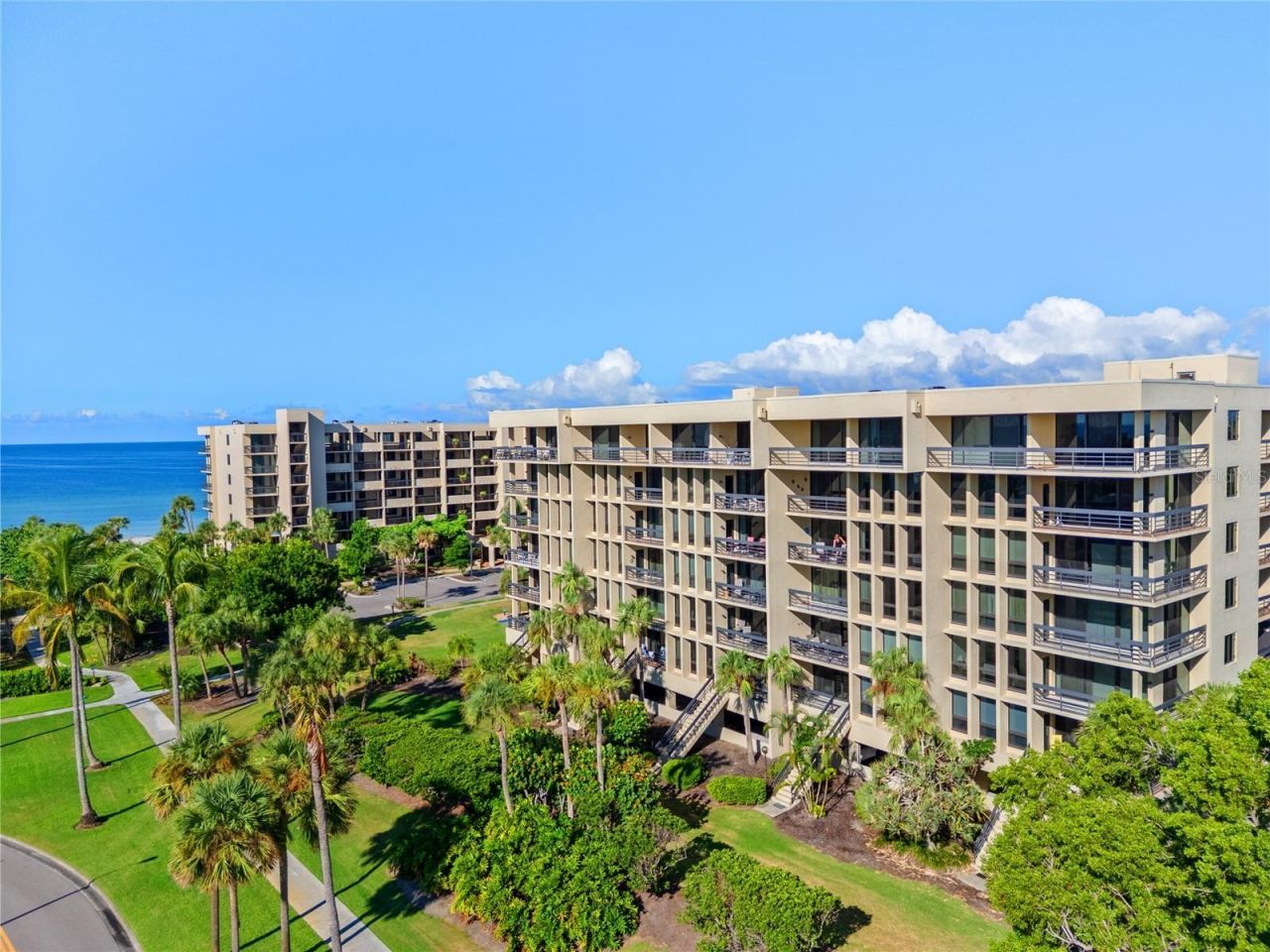 1065 Gulf Of Mexico Drive, Unit 402, Longboat Key, FL 34228 Photo