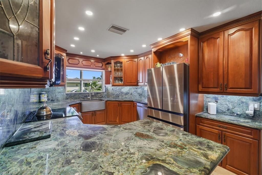 142 SW 51st Ter, Cape Coral, FL 33914 Photo