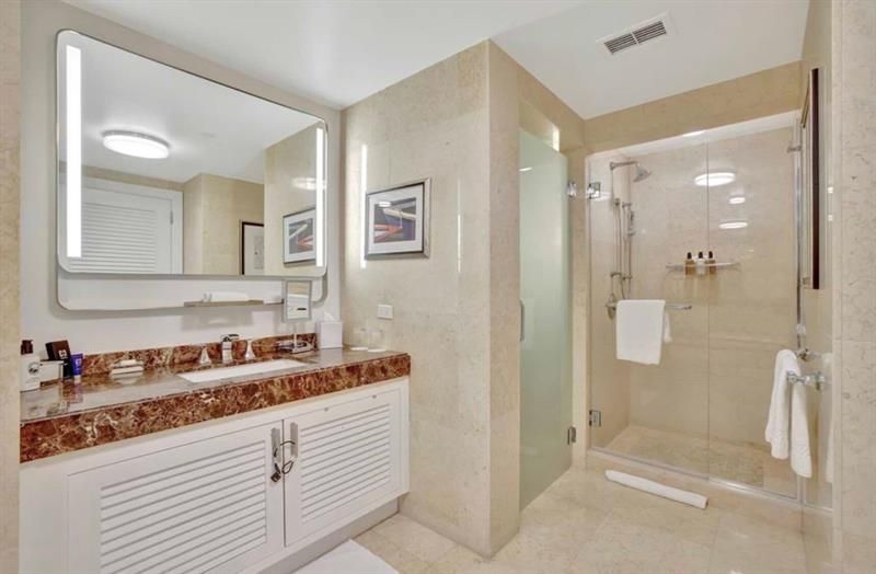 1 N Fort Lauderdale Beach Blvd, Unit 1607, Fort Lauderdale, FL 33304 Photo