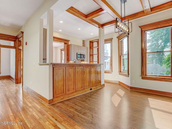 122 E DUVAL Street, Jacksonville, FL 32202