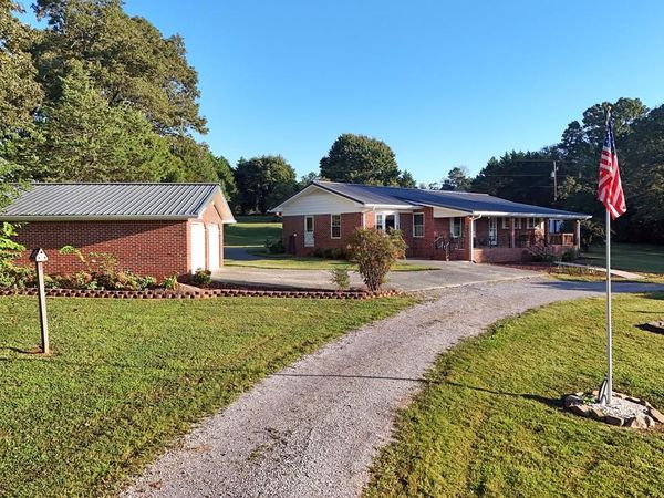 201 Coffey Rd, Eton, GA 30724