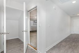 130 Cantley Way photo 4