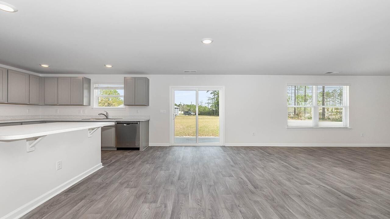 130 Cantley Way Photo 5