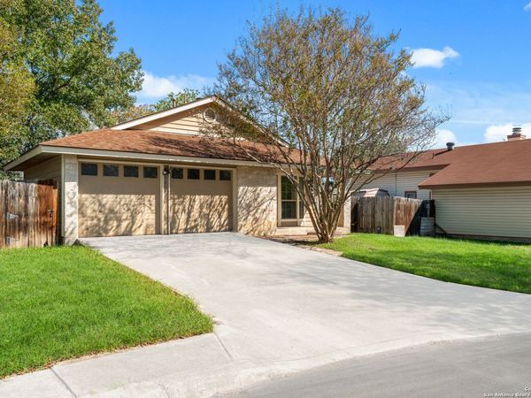 5314 Lake Golden, San Antonio, TX 78244