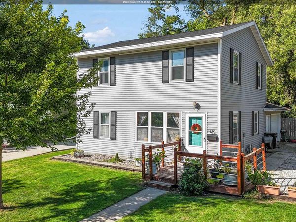 415 H Avenue, Nevada, IA 50201