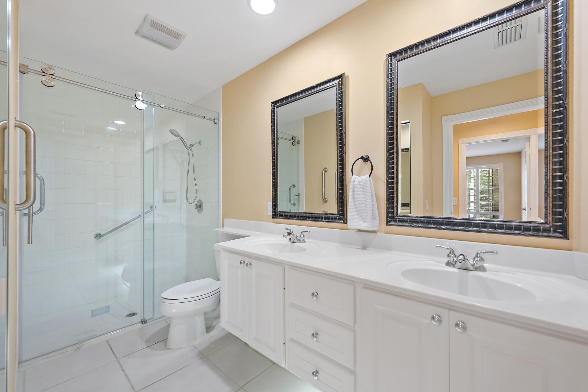 8431 SE Retreat Drive, Hobe Sound, FL 33455 Photo