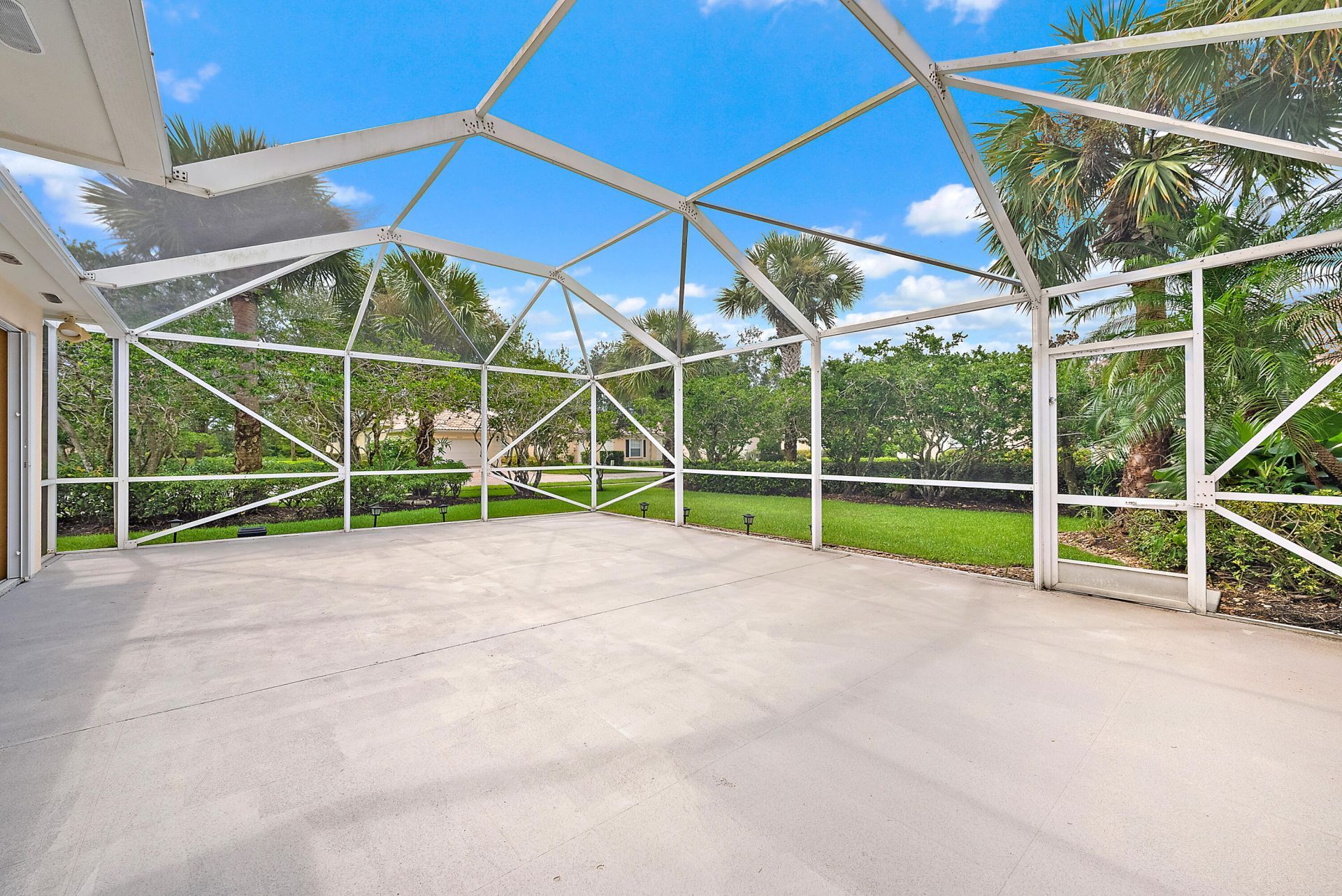 8431 SE Retreat Drive, Hobe Sound, FL 33455 Photo