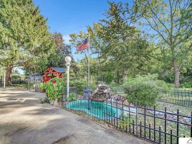 1830 Parklane Street, Crete, NE 68333