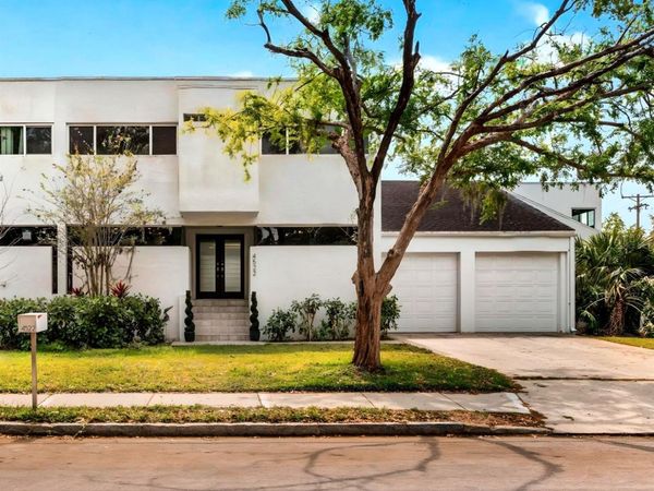 4522 W NORTH B STREET, TAMPA, FL 33609