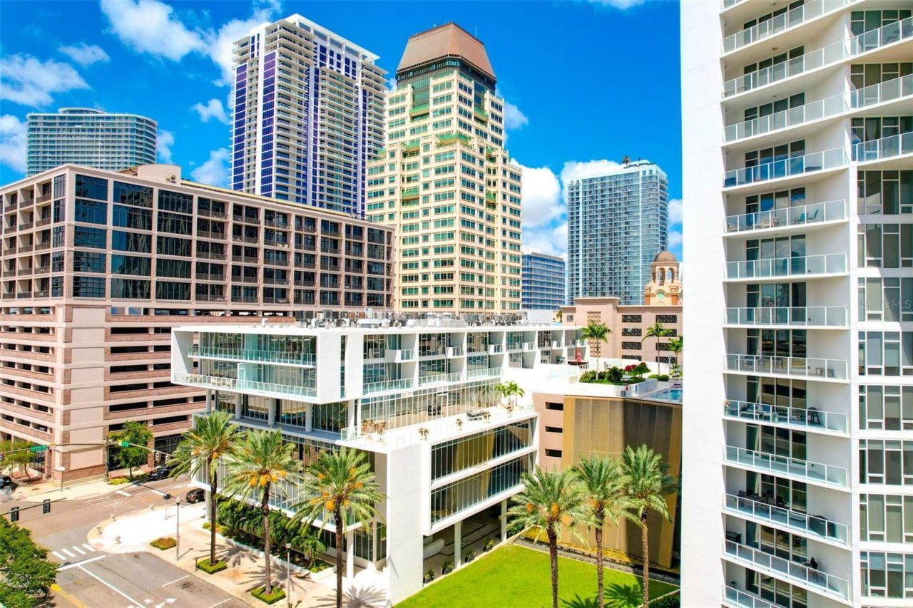 145 2nd Avenue S, Unit 521, Saint Petersburg, FL 33701 Photo