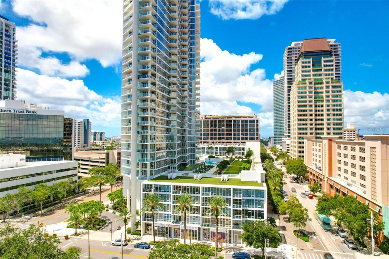 145 2nd Avenue S, Unit 521, Saint Petersburg, FL 33701 Photo