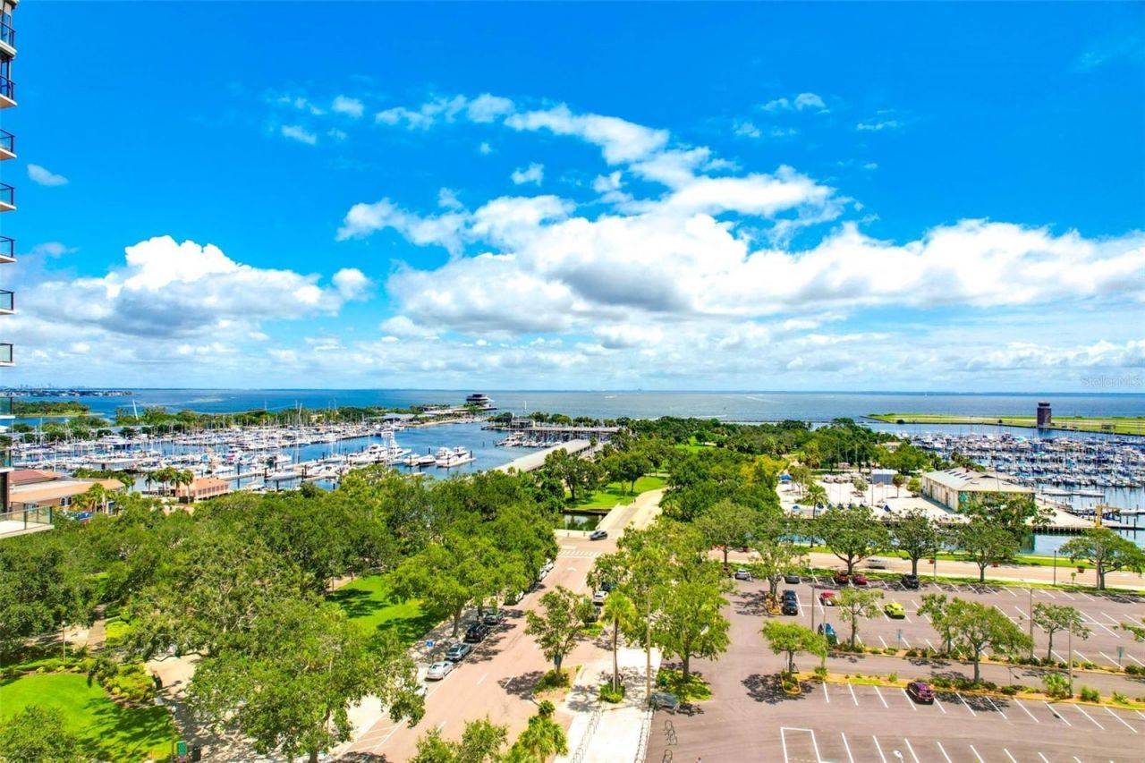 145 2nd Avenue S, Unit 521, Saint Petersburg, FL 33701 Photo