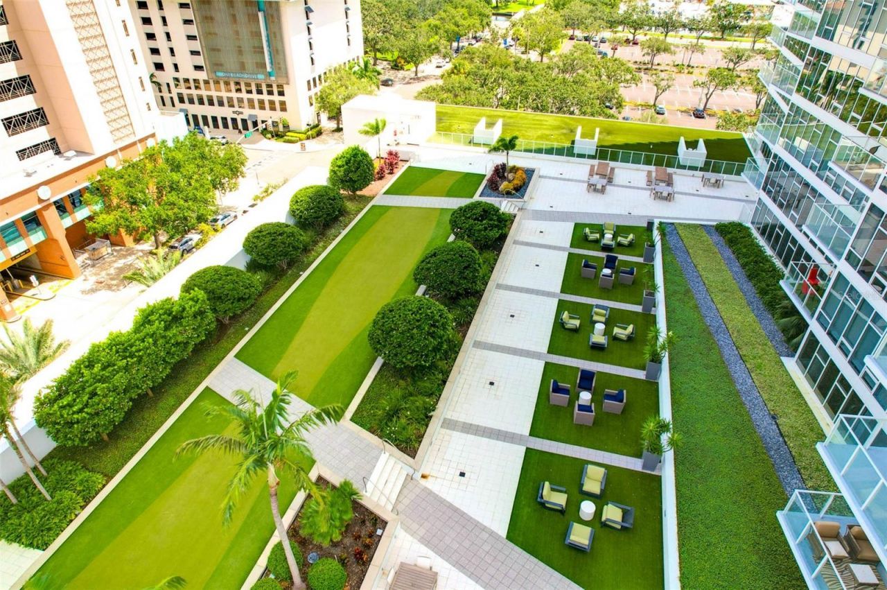 145 2nd Avenue S, Unit 521, Saint Petersburg, FL 33701 Photo