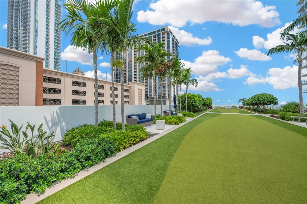 145 2nd Avenue S, Unit 521, Saint Petersburg, FL 33701 Photo