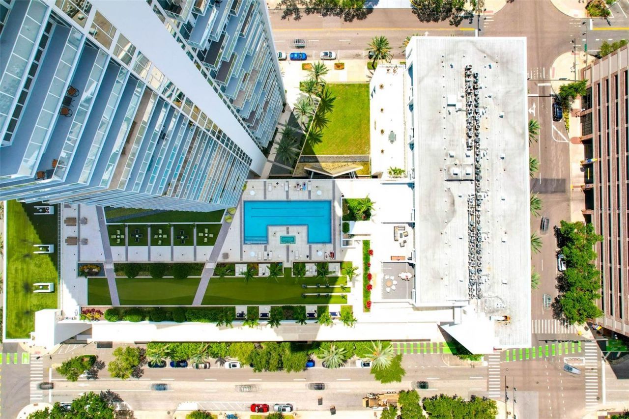 145 2nd Avenue S, Unit 521, Saint Petersburg, FL 33701 Photo