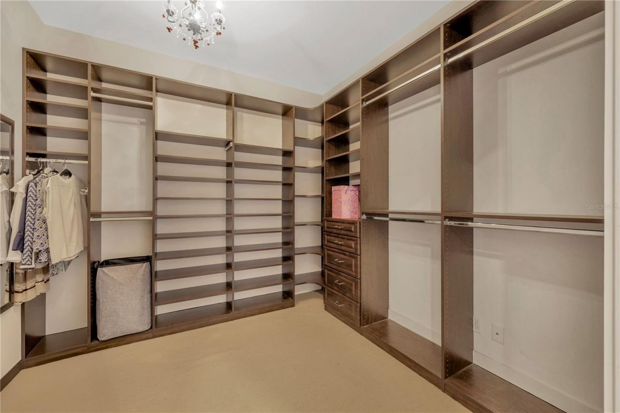 145 2nd Avenue S, Unit 521, Saint Petersburg, FL 33701 Photo