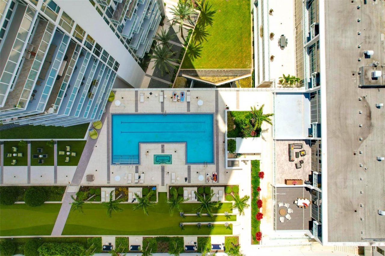 145 2nd Avenue S, Unit 521, Saint Petersburg, FL 33701 Photo