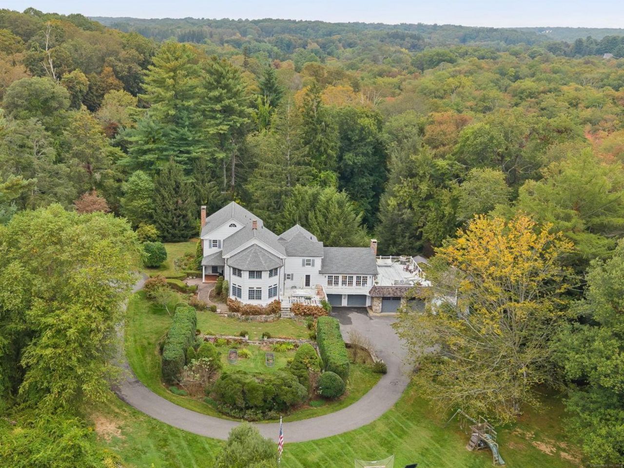 330 Ridgefield, Wilton, CT 06897 Main Photo