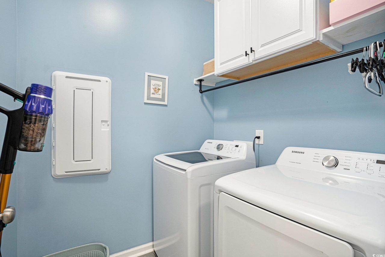 593 Heritage Downs Dr. Photo 23