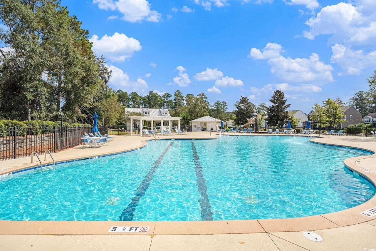 593 Heritage Downs Dr. Photo 5