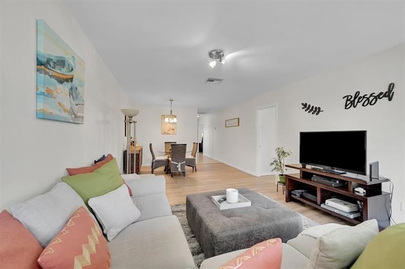 1001 Flame Vine Avenue, Unit 201, Delray Beach, FL 33445 Photo