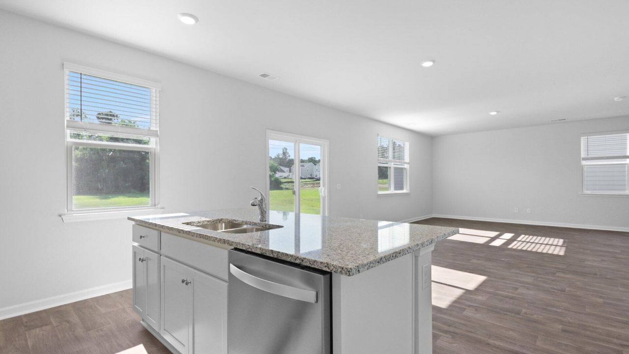 134 Cantley Way Photo 12