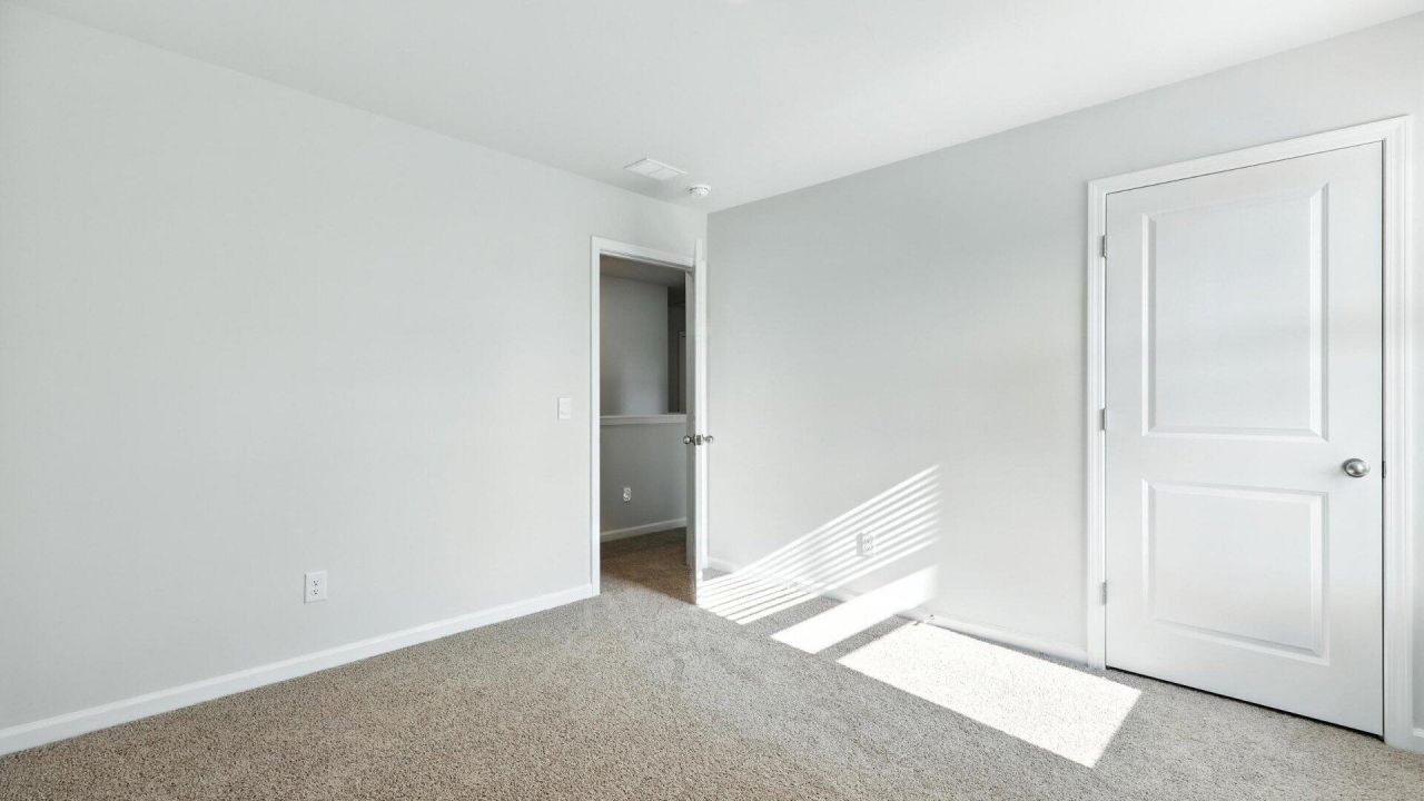 134 Cantley Way Photo 26