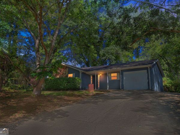 3140 Glen Hollow Drive, Rex, GA 30273