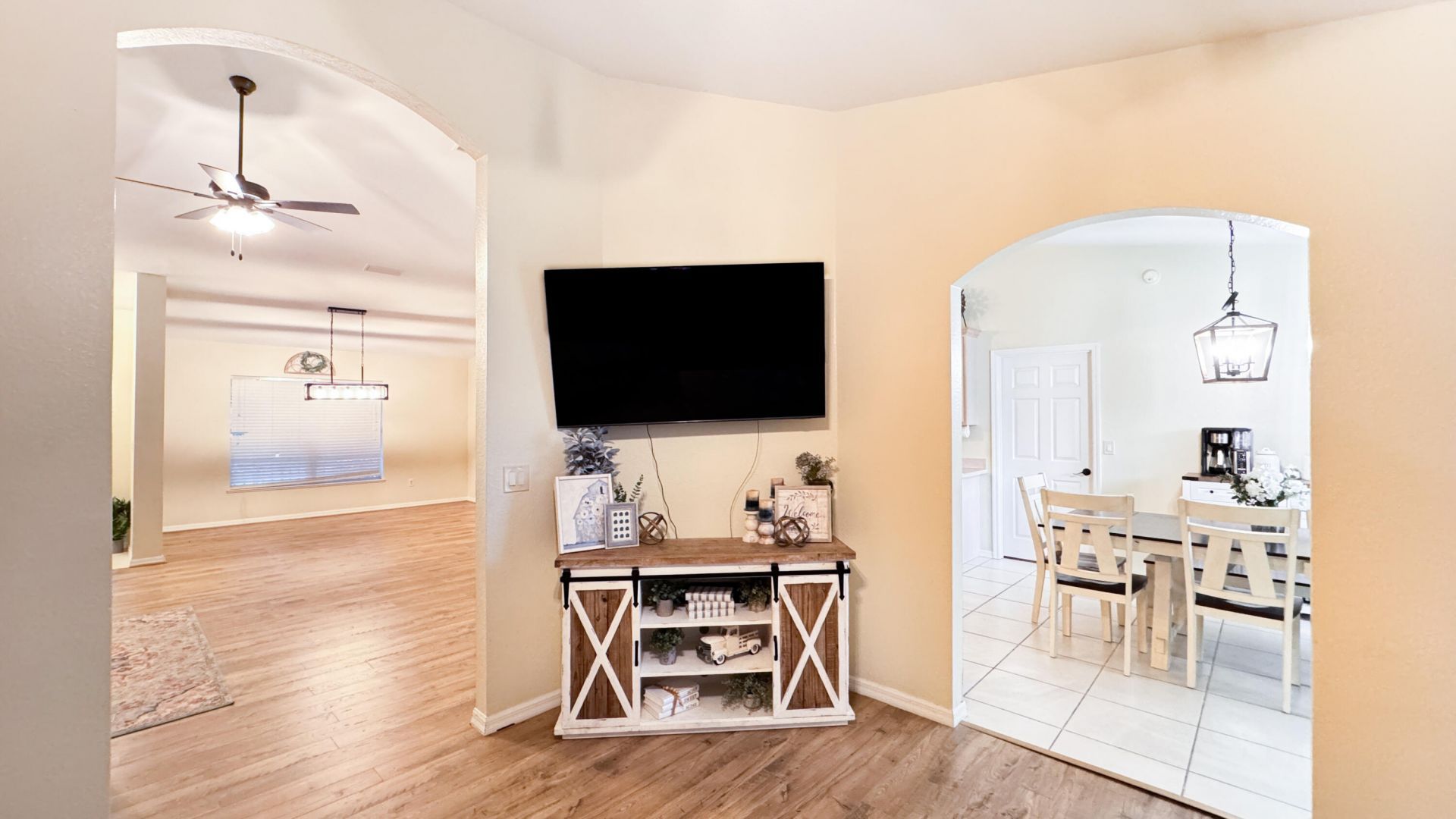 9134 Oviedo Street, Sebring, FL 33872 Photo