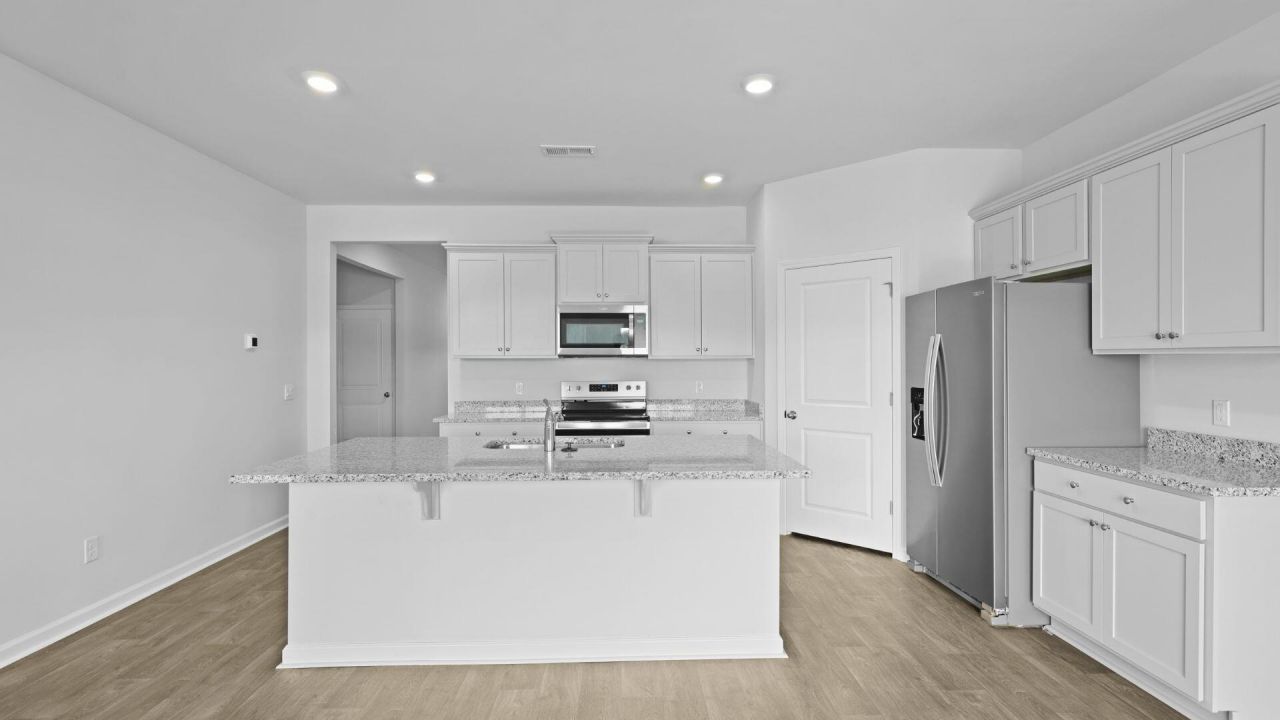 138 Cantley Way Photo 18