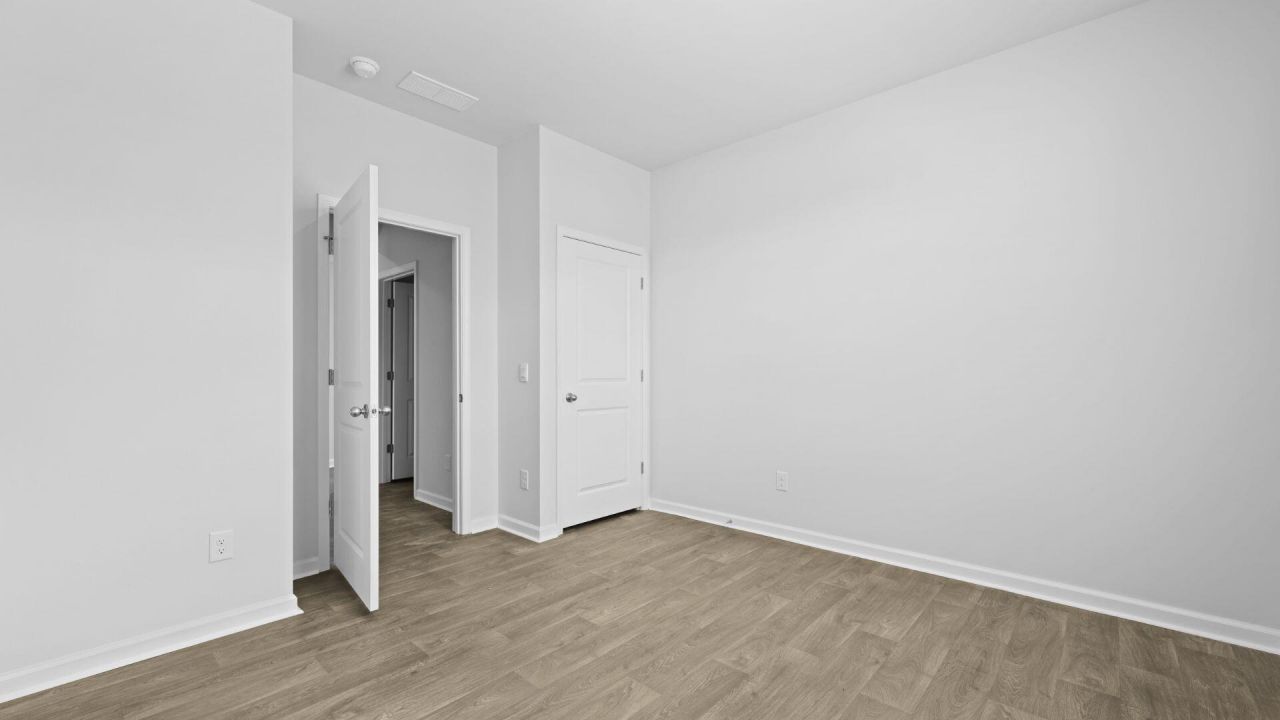 138 Cantley Way Photo 8