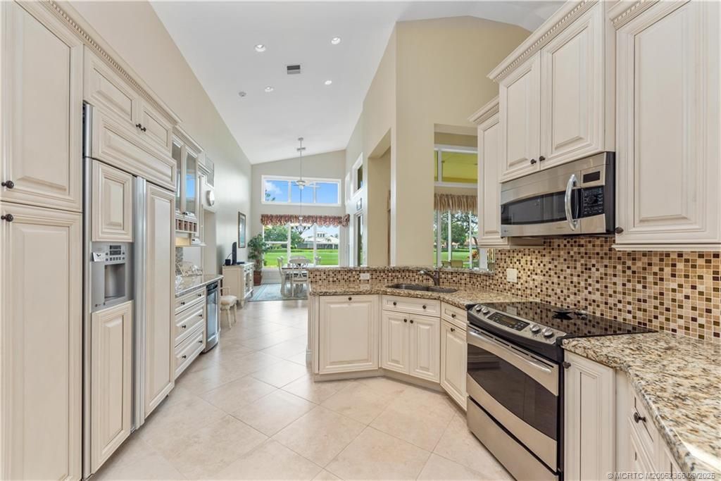 2015 NW Laurel Oak Lane, Palm City, FL 34990 Photo