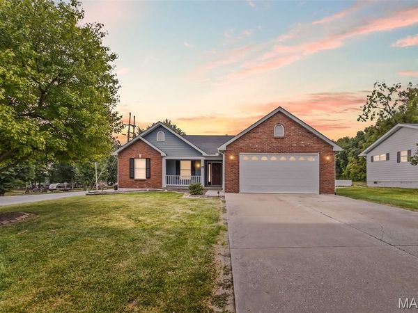 201 Barry Street, Hardin, IL 62047