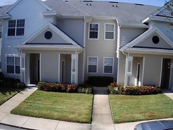 330 SOUTHERN PECAN CIRCLE, Unit 204, WINTER GARDEN, FL 34787