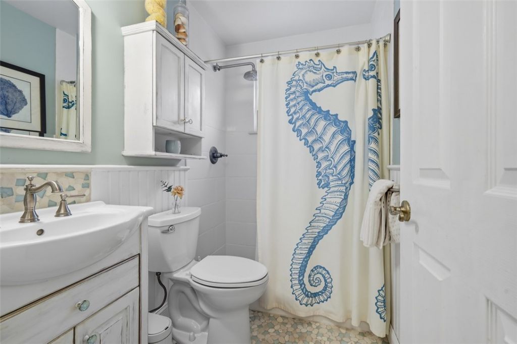 902 Tides Road, Vero Beach, FL 32963 Photo