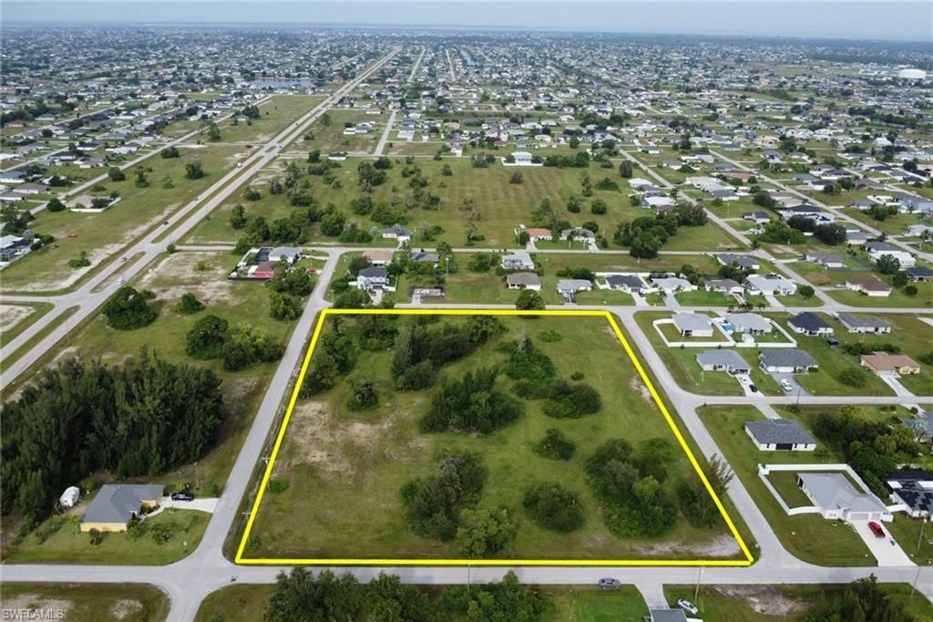 1626 NW 2nd Ave, Cape Coral, FL 33993 Photo